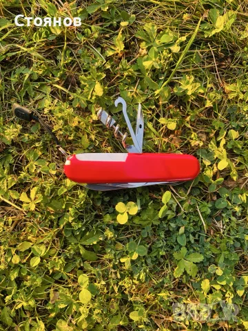 Victorinox Explorer нов швейцарски нож ретро модел, снимка 10 - Ножове - 55589712