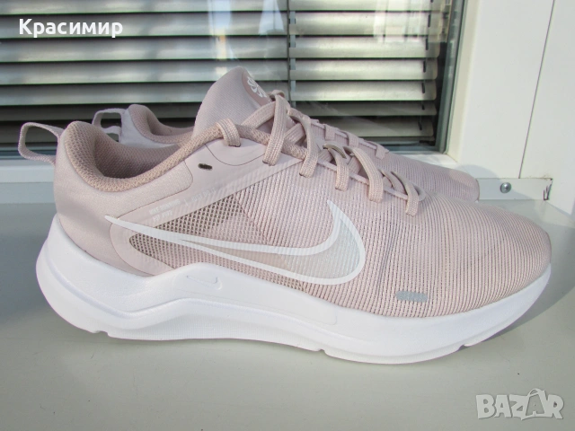 Дамски маратонки Nike Downshifter 12, снимка 3 - Маратонки - 55148673
