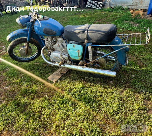 Продавам ретро мотор Jawa motorcycle Jawa – работещ, класика с история, снимка 8 - Мотоциклети и мототехника - 54952488
