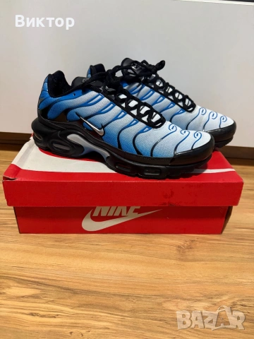 Оригинални Nike air max tn gradient blue, снимка 2 - Маратонки - 55263236