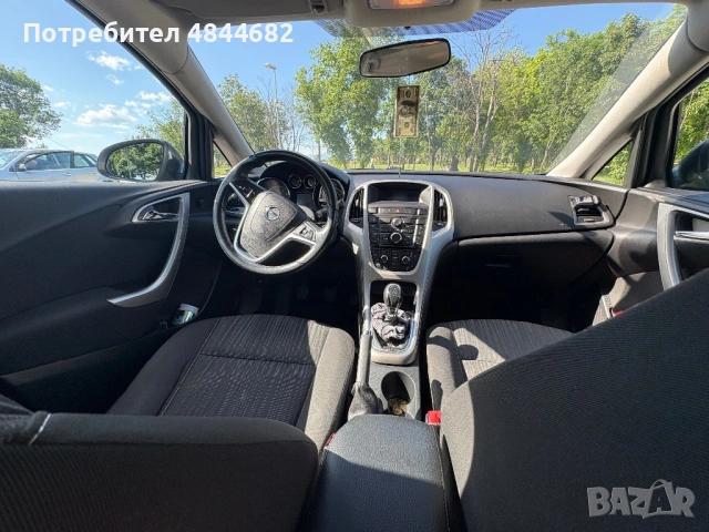Opel Astra 1.4 Turbo LPG, снимка 13 - Автомобили и джипове - 54745924