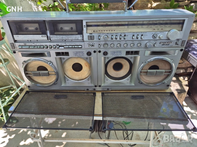 Радиокасетофон Sharp GF-777Z, снимка 4 - Радиокасетофони, транзистори - 55186630
