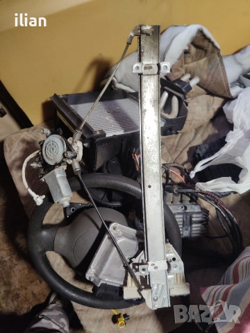 предна лява машинка сузуки лиана