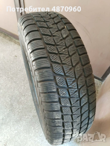 Зимни гуми Brigestone в отлично състоятие, снимка 3 - Гуми и джанти - 55202138