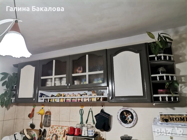 Продавам кухненски шкафове. Долни, горни и барче., снимка 3 - Шкафове - 54904068