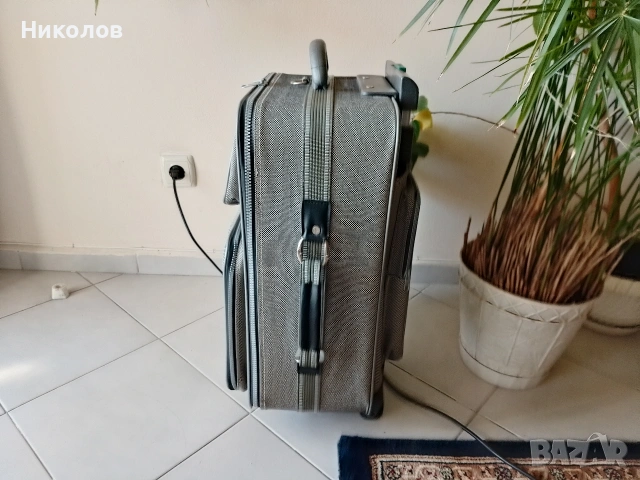 Куфар  "олекотен 3кг" 2бр колелца 60/38/20см  "15€"нов!+Доставка!, снимка 4 - Куфари - 55243827