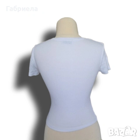 Бяла рипсена тениска FB Sister с дракони (Размер XS), снимка 2 - Тениски - 54917399