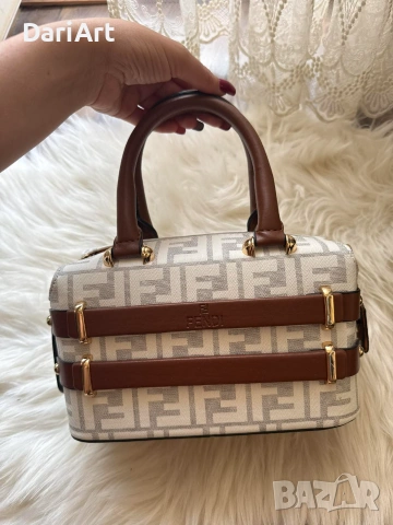 Нова чанта Fendi, снимка 2 - Чанти - 55009475
