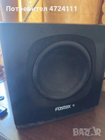 Студийни монитори YAMAHA HS7 със звукова карта и subwoofer, снимка 2 - Други - 54953241
