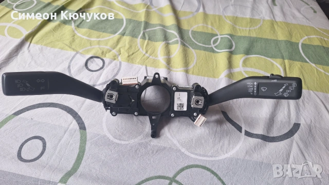 Конзола с лостчета за мигачи / чистачки vw golf, caddy, tiguan, снимка 2 - Части - 54715208