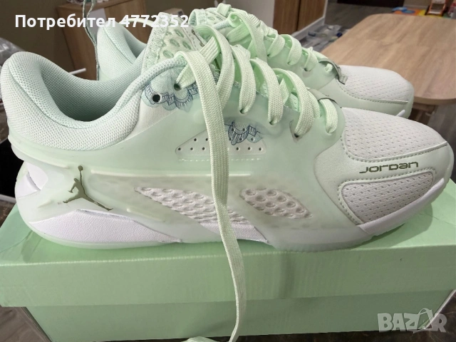 Дамски маратонки Nike Jordan