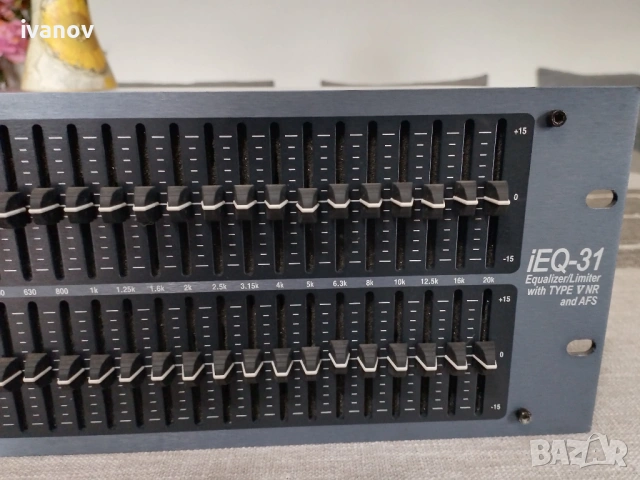 dbx iEQ31 EQ/Limiter w/ Type V Noise Reduction & AFS Advanced Feedback Suppression, снимка 3 - Еквалайзери - 54631107