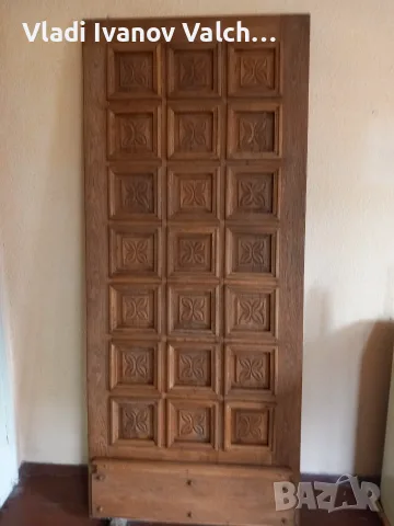 Дъбова дърворезбована врата