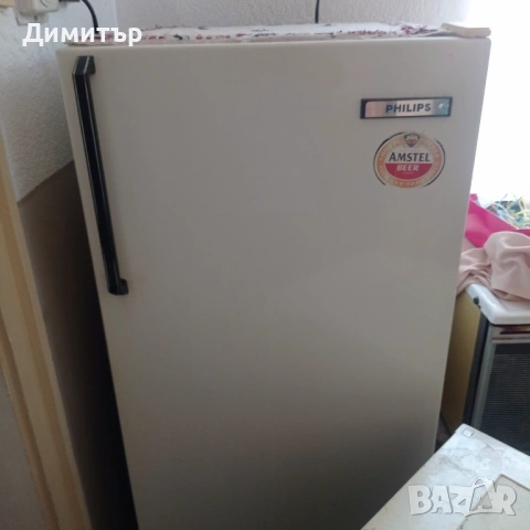 Хладилник с камера PHILIPS, снимка 2 - Хладилници - 54805563