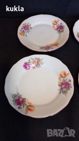 Порцеланови чиний , снимка 3 - Чинии - 54138567