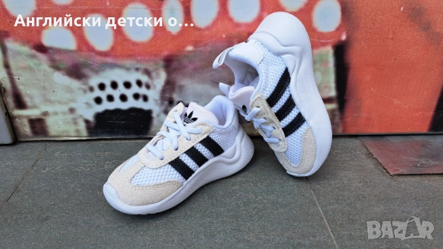 Английски детски оригинални маратонки -Adidas, снимка 2 - Детски маратонки - 54773378