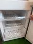 Хладилник Indesit с фризер, снимка 4