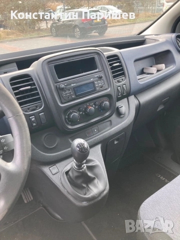 Товарен бус Opel Vivaro 1.6cdi 90 коня, снимка 9 - Бусове и автобуси - 54024004