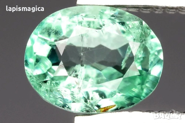 Естествен зелен смарагд от Нигерия 0.42ct 5.5x4.2mm овална шлифовка