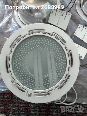 Луни за вграждане 2x26W с баласти и работещи крушки – 7 бр.