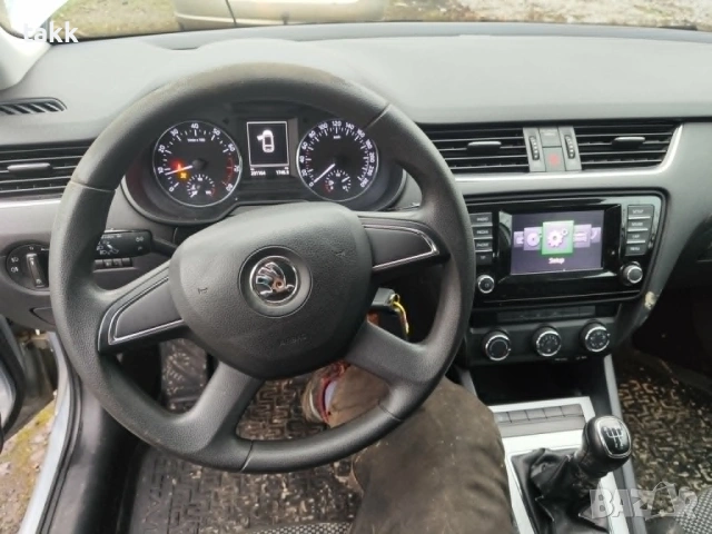 Skoda Octavia mk3 на части 2013г 1.2 безин 63кв 86кс Шкода октавия, снимка 8 - Части - 54345677