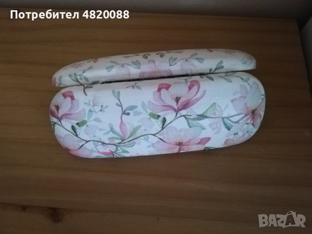 Твърд калъф за очила с РЪЧНА декорация, снимка 3 - Слънчеви и диоптрични очила - 55131354