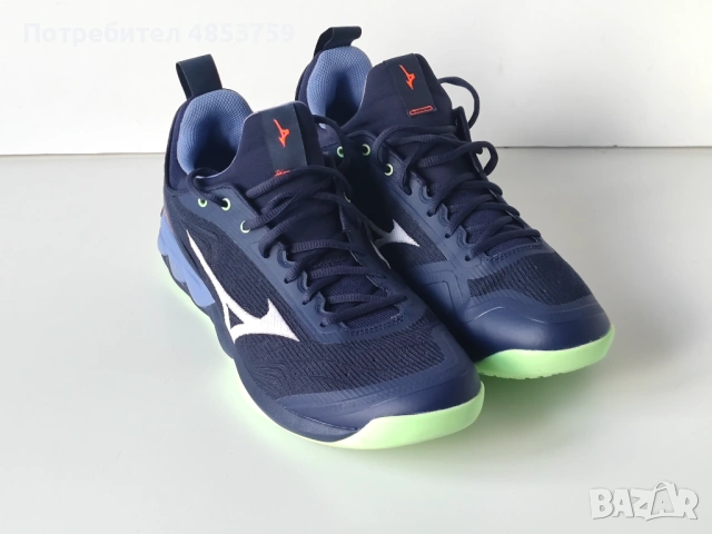 Маратонки за Зала Mizuno Wave Luminous 2 / 43 номер Подходящи за Волейбол, Скуош, Тенис и др., снимка 2 - Спортни обувки - 54884206