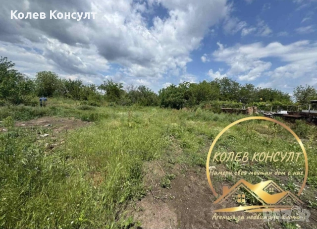 Двуетажна къща село Ябълково, снимка 2 - Етаж от къща - 54780630