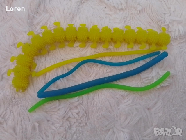 Шест меки играчки 