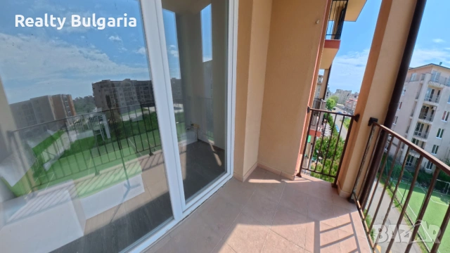 Заглавие: Обзаведен двустаен апартамент с басейн в Sunny View Central – 800 м до плажа – Слънчев бря, снимка 5 - Апартаменти - 54672689