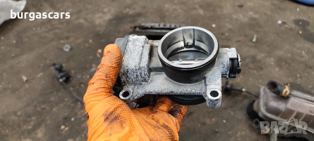 Дроселова клапа 82 00063 652 / 82 00123 061 Renault Espace 4 2.0-136к.с.бензин