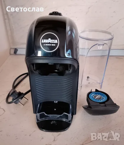 Кафемашина с капсули Lavazza, снимка 5 - Кафемашини - 55452754