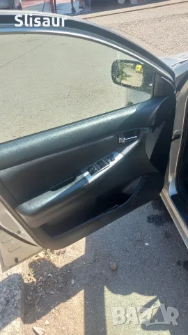 Toyota corolla 1.6 110  коня , снимка 6 - Автомобили и джипове - 55510495