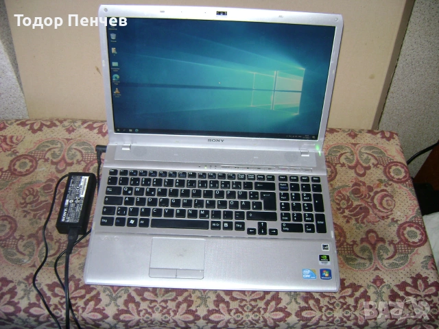Sony Vaio PCG-81212M - Core i5, 4 GB RAM, 500 GB HDD