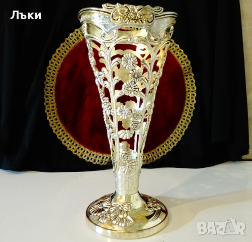 Посребрена ваза,лози,грозде,Art Nouveau , снимка 9 - Вази - 55102643