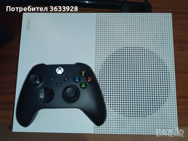 Xbox One S 500GB с 1 джойстик и диск, снимка 4 - Xbox конзоли - 54692716