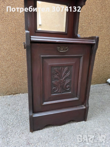 Антикварен шкаф с дърворезба, снимка 4 - Шкафове - 54555993