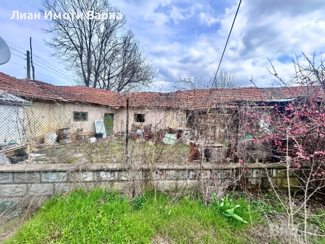 Къща с 3.8 дка двор в китното село Арковна, снимка 16 - Къщи - 54913622