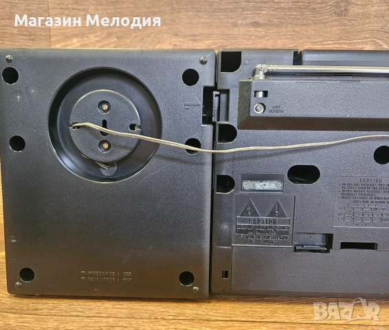 Радиокасетофон Panasonic RX-CT900 Platinum Series – Мощна аудио легенда от златната ера., снимка 12 - Радиокасетофони, транзистори - 54426413