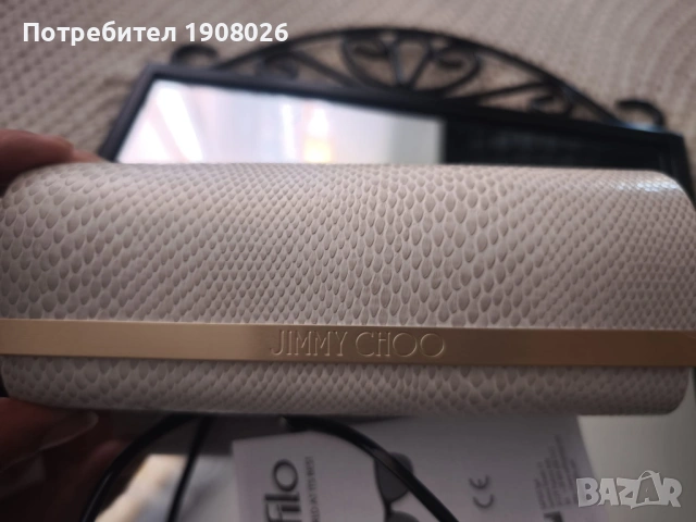 Чисто нови слънчеви очила Jimmy Choo тип „Котешко око“ (С кутия и сертификат за автентичност) – €180, снимка 9 - Слънчеви и диоптрични очила - 54863085
