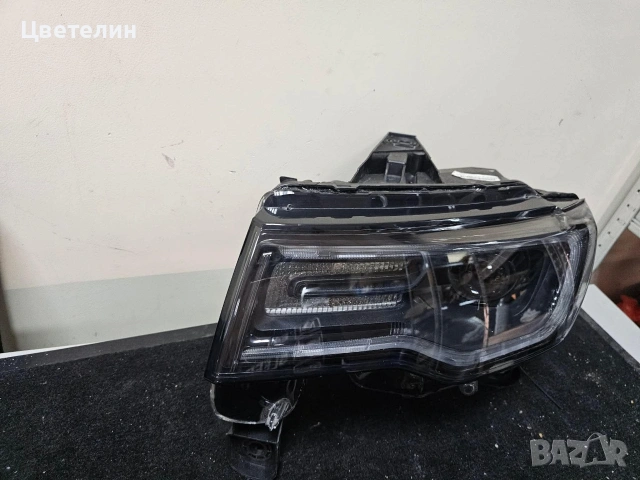 Ляв фар Jeep Grandcherokee wk2 lqv far джип гранд чероки вк2, снимка 5 - Части - 54746595