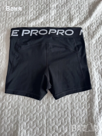 клин nike pro и тениска nike , снимка 2 - Спортни екипи - 55359962