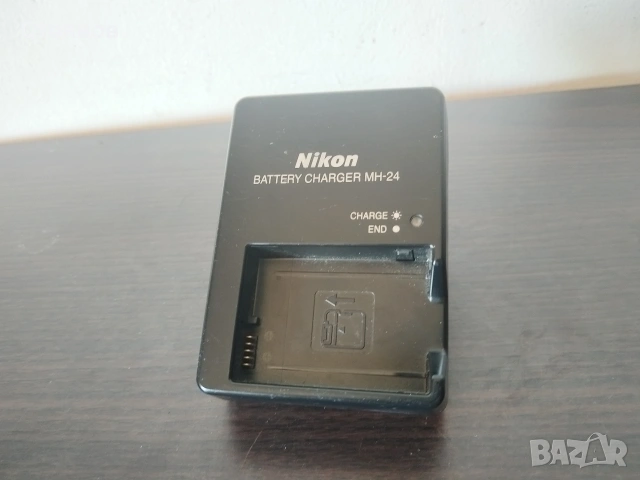 Зарядно за камери Nikon MH-24, снимка 4 - Батерии, зарядни - 54677516