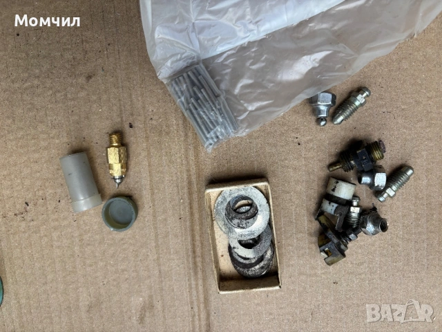 Продавам части за москвич, снимка 12 - Части - 54477746