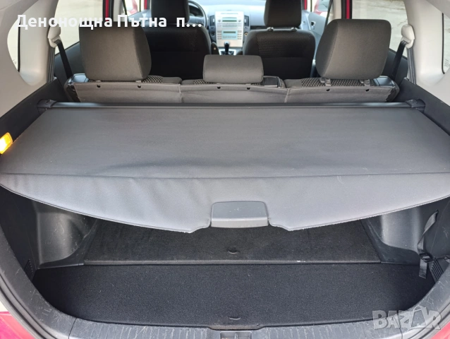 Toyota Corolla Verso 2.2 D4D, снимка 14 - Автомобили и джипове - 54625013