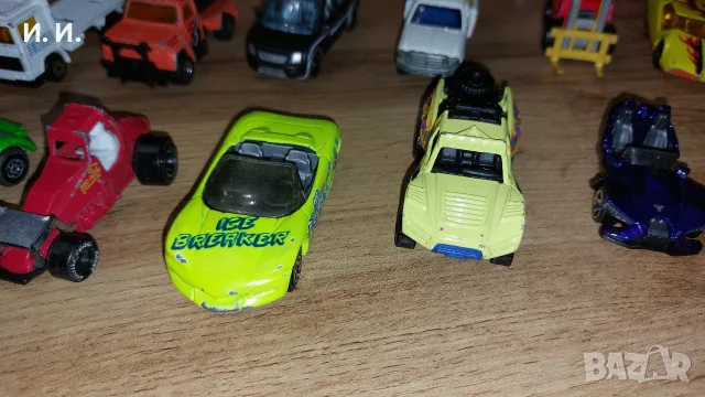 Метални колички Matchbox , снимка 11 - Колекции - 55693421