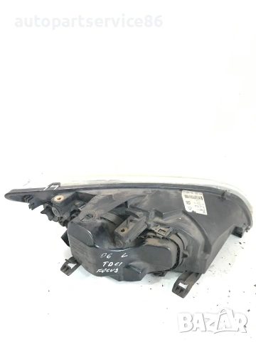 Преден ляв фар за Ford Focus 1.8 TDCi (2006) 4M51-13W030-JB