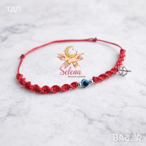 Гривна с червен конец “Късмет и закрила”