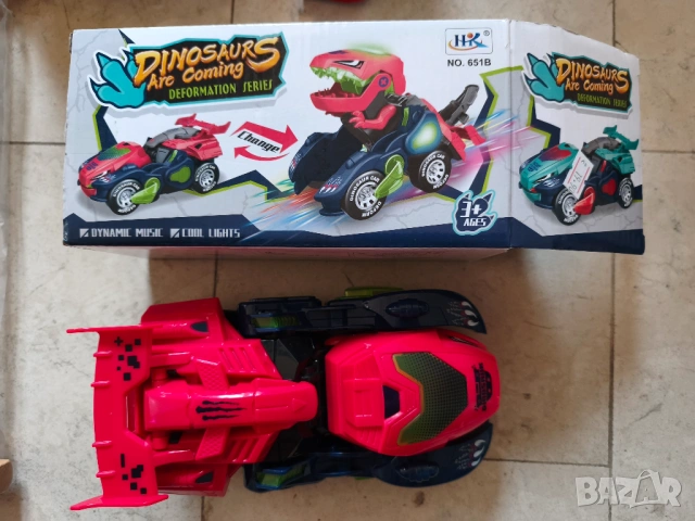 Комплект играчки - Hot Wheels, Камиончета и други, снимка 5 - Играчки за стая - 54702983