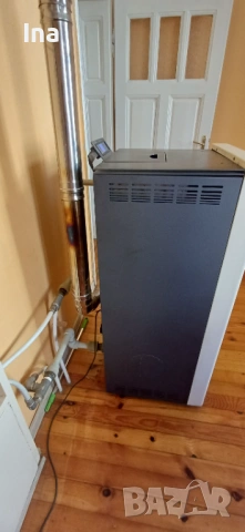 Използвана пелетна камина с водна риза за отопление - Commo 21, марка Alfa Plam, с мощност 21 kW., снимка 3 - Други стоки за дома - 54125328